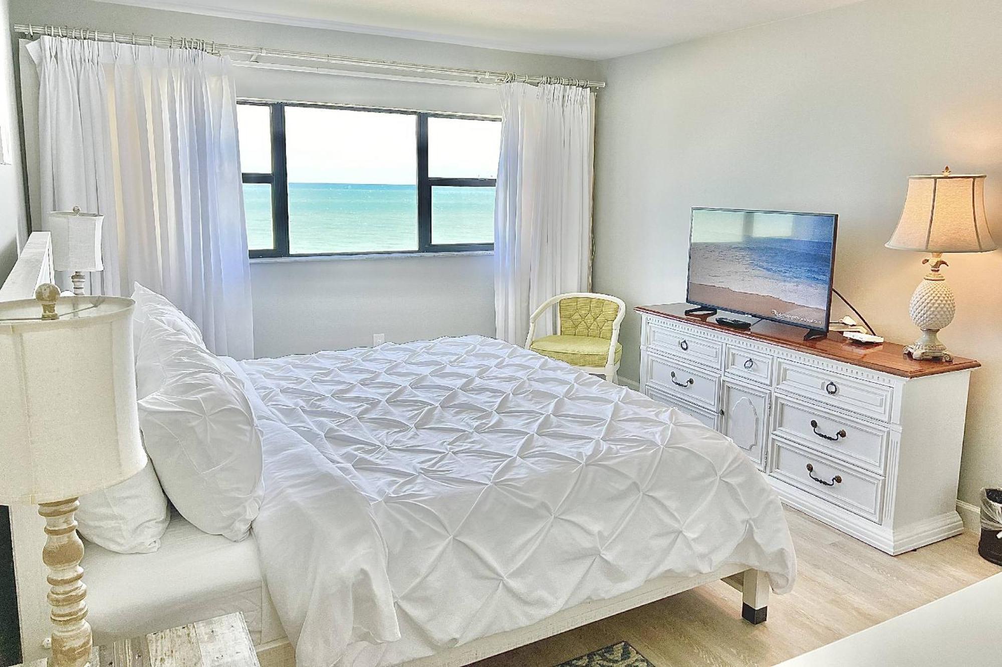 Ocean Breeze Condo 옌슨비치 외부 사진